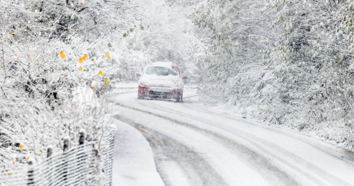 UK weather live: New snow and ice weather warnings issued as UK